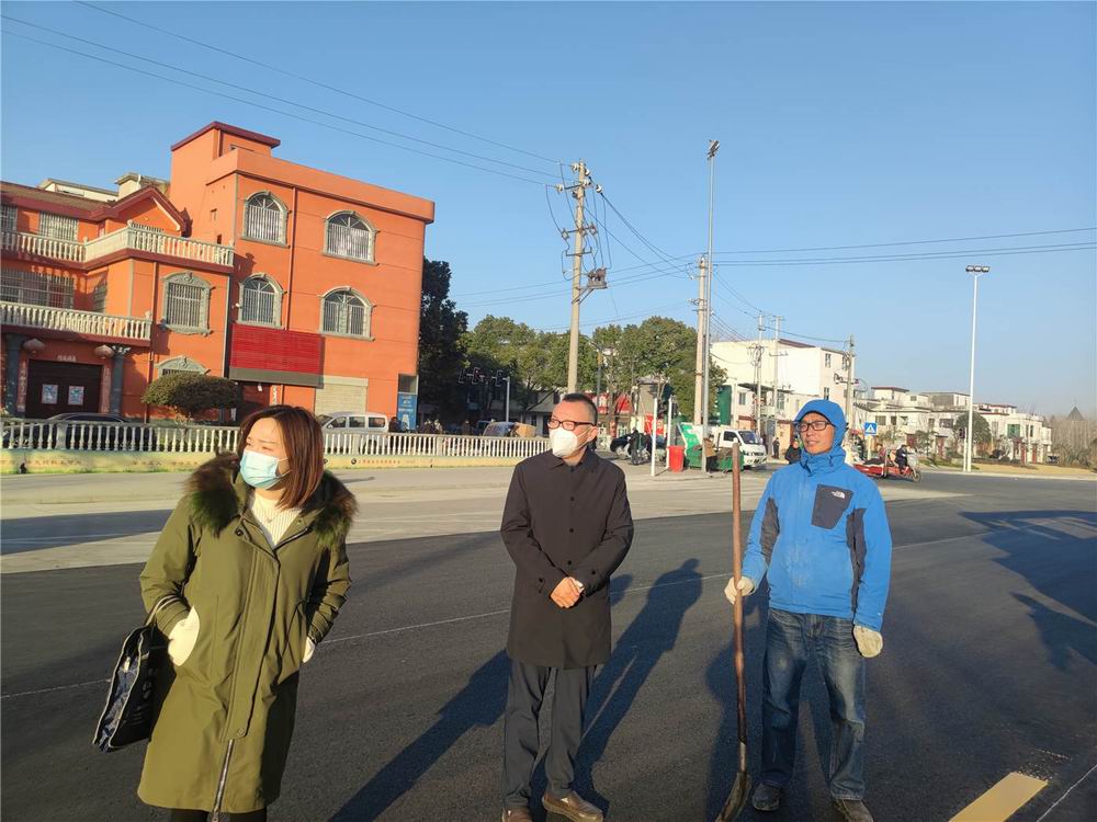 永和集團(tuán)董事長孔德穩(wěn)蒞臨分公司、項(xiàng)目施工現(xiàn)場檢查指導(dǎo)工作