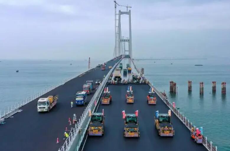 世界最大規(guī)模！深中通道鋼橋面全部完成鋪裝